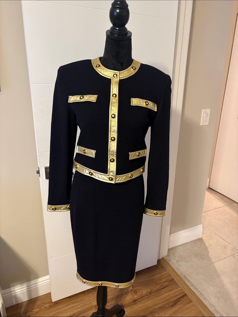 St. John Exquisite Black and Gold Leather Trim Suit Sz4